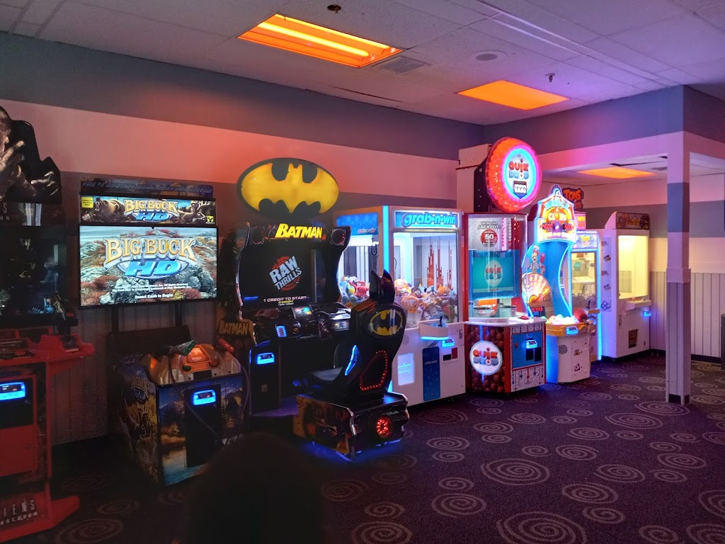 AMF Windfern Lanes | restaurant | 14441 Northwest Fwy, Houston, TX 77040, USA | 7134668012 OR +1 713-466-8012