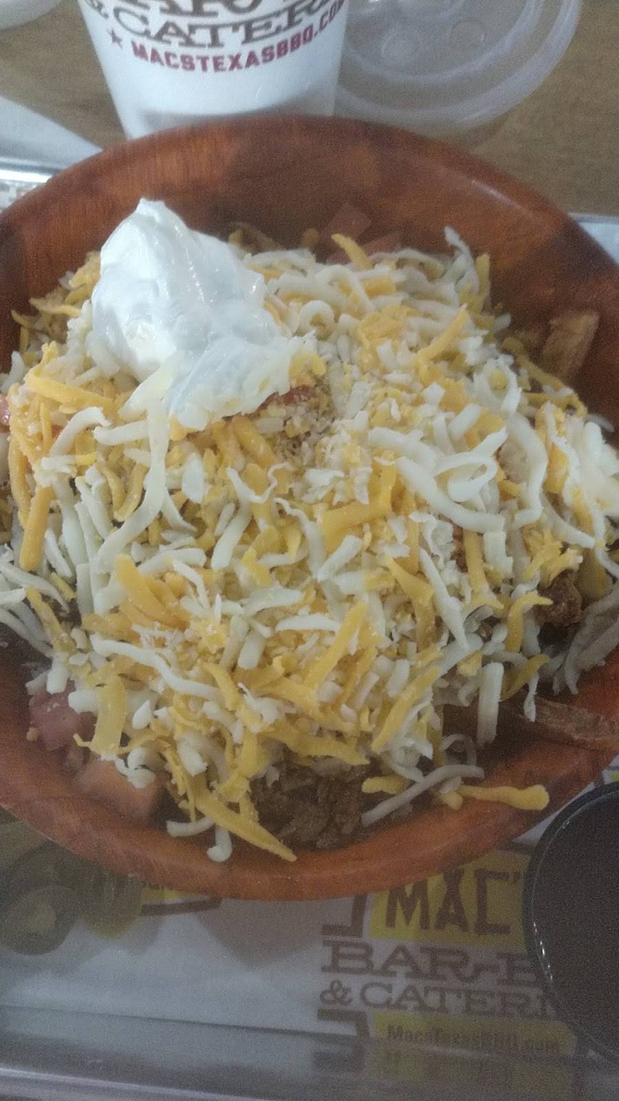 Macs BBQ & Catering | restaurant | 204 E Main St, Fredericksburg, TX 78624, USA | 8303071005 OR +1 830-307-1005