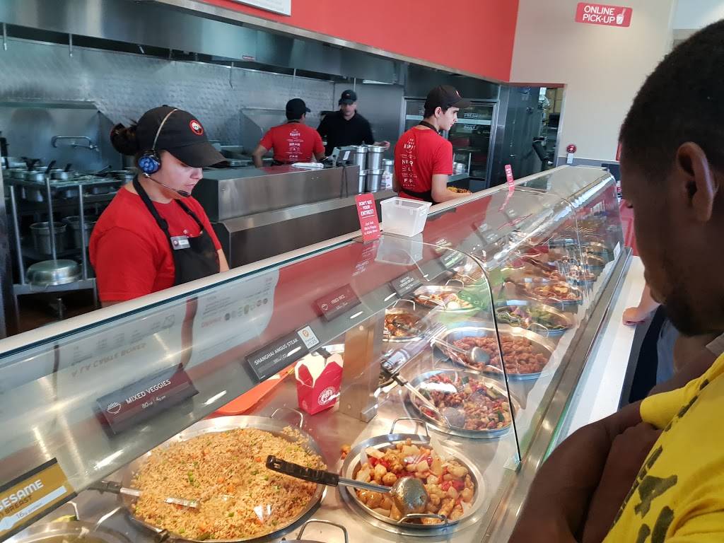 Panda Express | restaurant | 850 Branson Hills Pkwy, Branson, MO 65616, USA | 4172431137 OR +1 417-243-1137