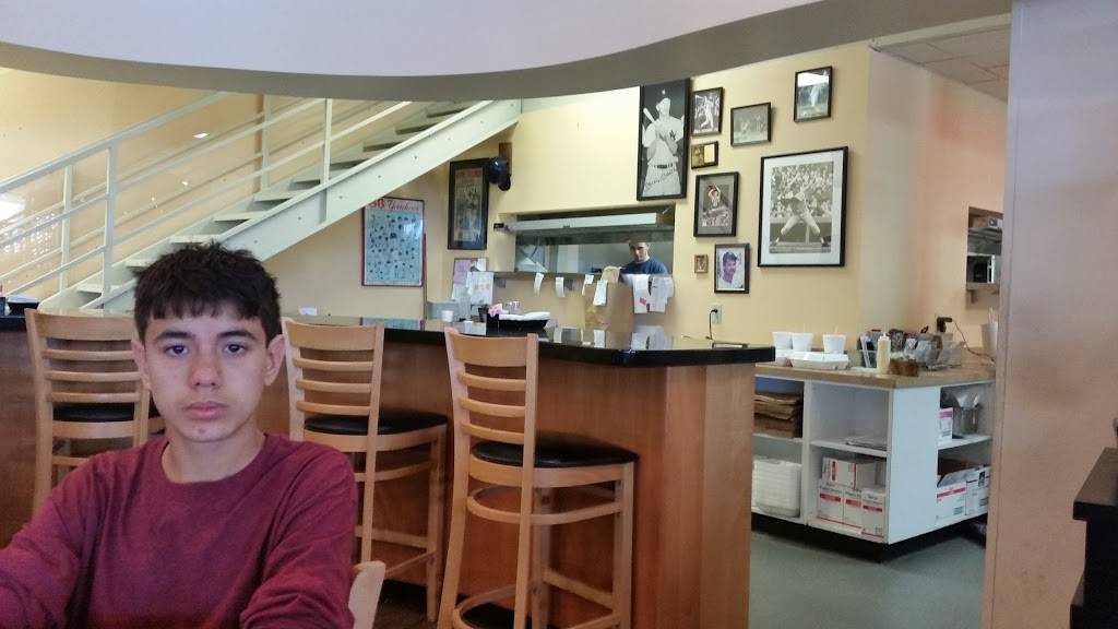 The Mall Deli | restaurant | 202 Centennial Dr., Pittsburg, KS 66762, USA | 6202317590 OR +1 620-231-7590