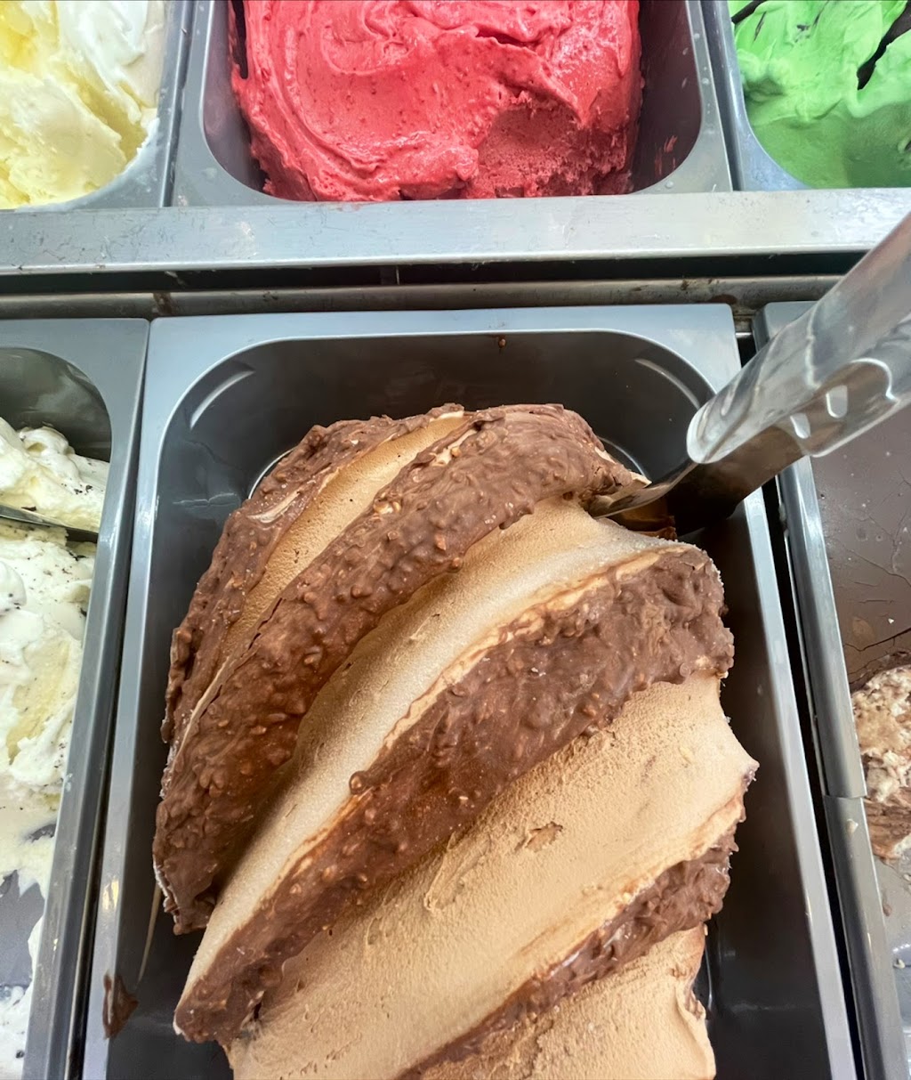 Oliva Pizza & Gelato | restaurant | 18288 Collins Ave unit #3, Sunny Isles Beach, FL 33160, USA | 3059339990 OR +1 305-933-9990