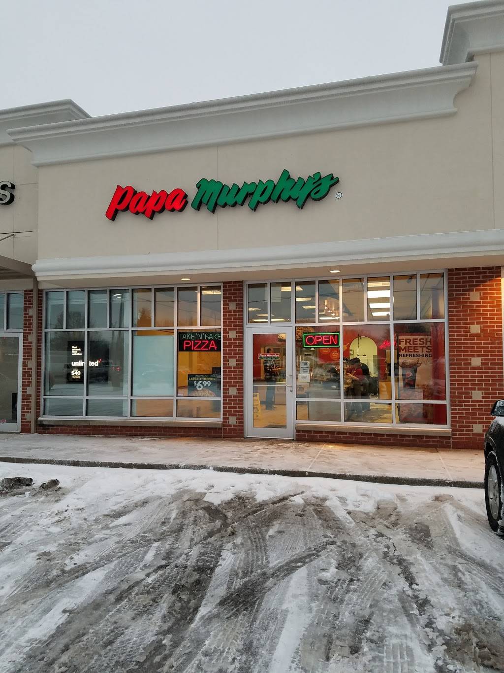 Papa Murphys Take N Bake Pizza | meal takeaway | 4722 S Scatterfield Rd, Anderson, IN 46013, USA | 7656431111 OR +1 765-643-1111