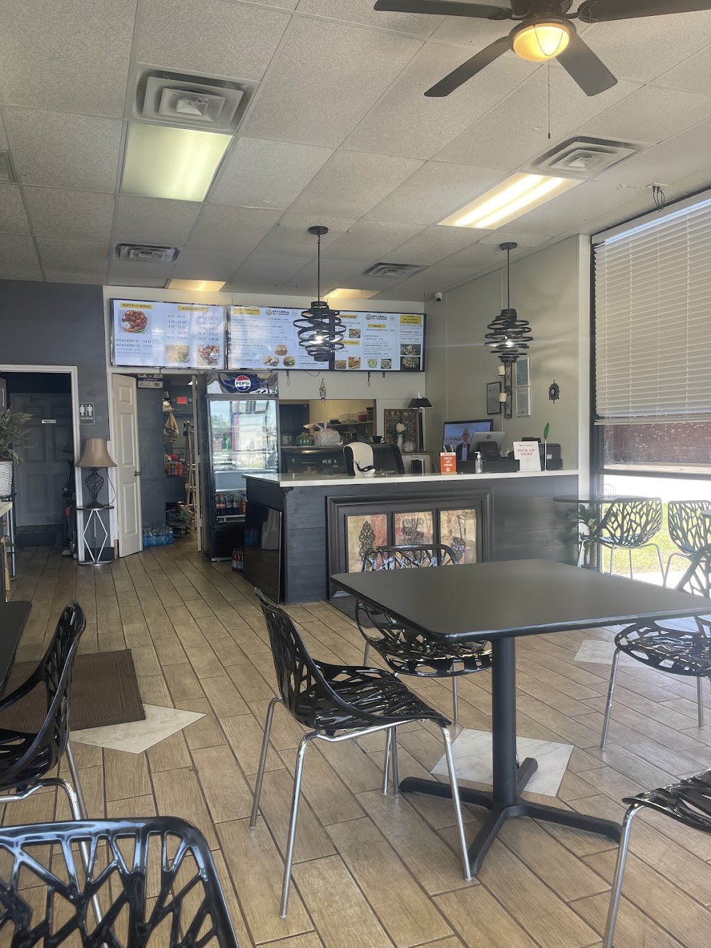 Hot Grill (Halal) | restaurant | 12579 Richmond Ave. # 100, Houston, TX 77082, USA | 2817418040 OR +1 281-741-8040