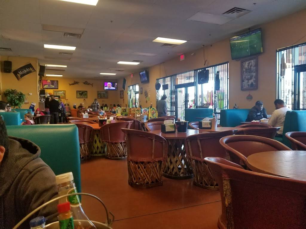 Mariscos Las Islitas | restaurant | 5105 E Sahara Ave, Las Vegas, NV 89142, USA | 7023316860 OR +1 702-331-6860