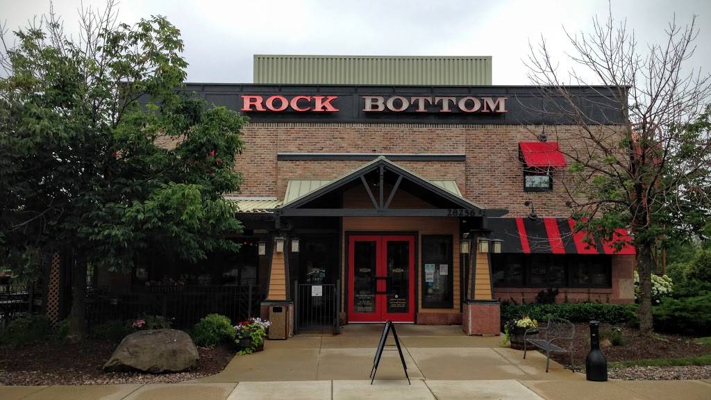 Rock Bottom Restaurant & Brewery | restaurant | 28256 Diehl Rd, Warrenville, IL 60555, USA | 6308361380 OR +1 630-836-1380