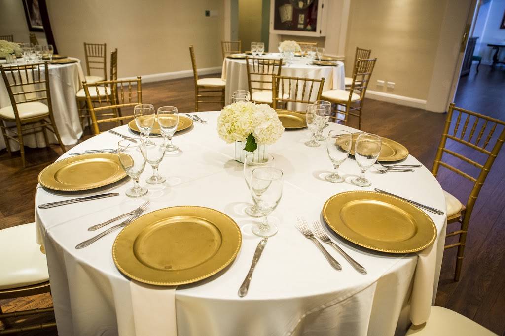 Old San Francisco Steak House | restaurant | 10223 Sahara Dr, San Antonio, TX 78216, USA | 2103422323 OR +1 210-342-2323