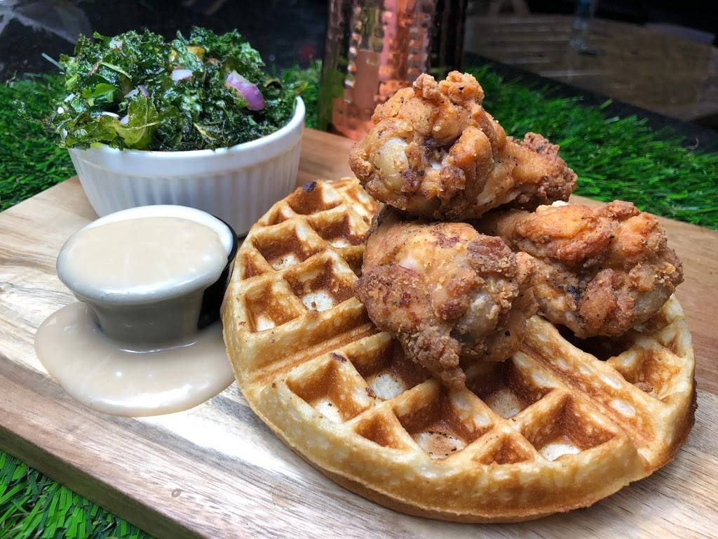 Switz Sports Bar and Lounge | restaurant | 899 M.L.K. Jr Dr NW, Atlanta, GA 30314, USA | 4044348087 OR +1 404-434-8087