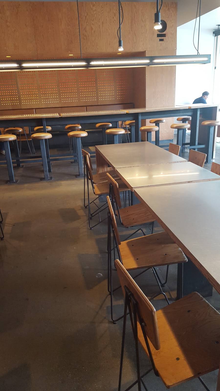 Chipotle Mexican Grill | restaurant | 3822 E Broad St Unit 41A, Whitehall, OH 43213, USA | 6146003001 OR +1 614-600-3001