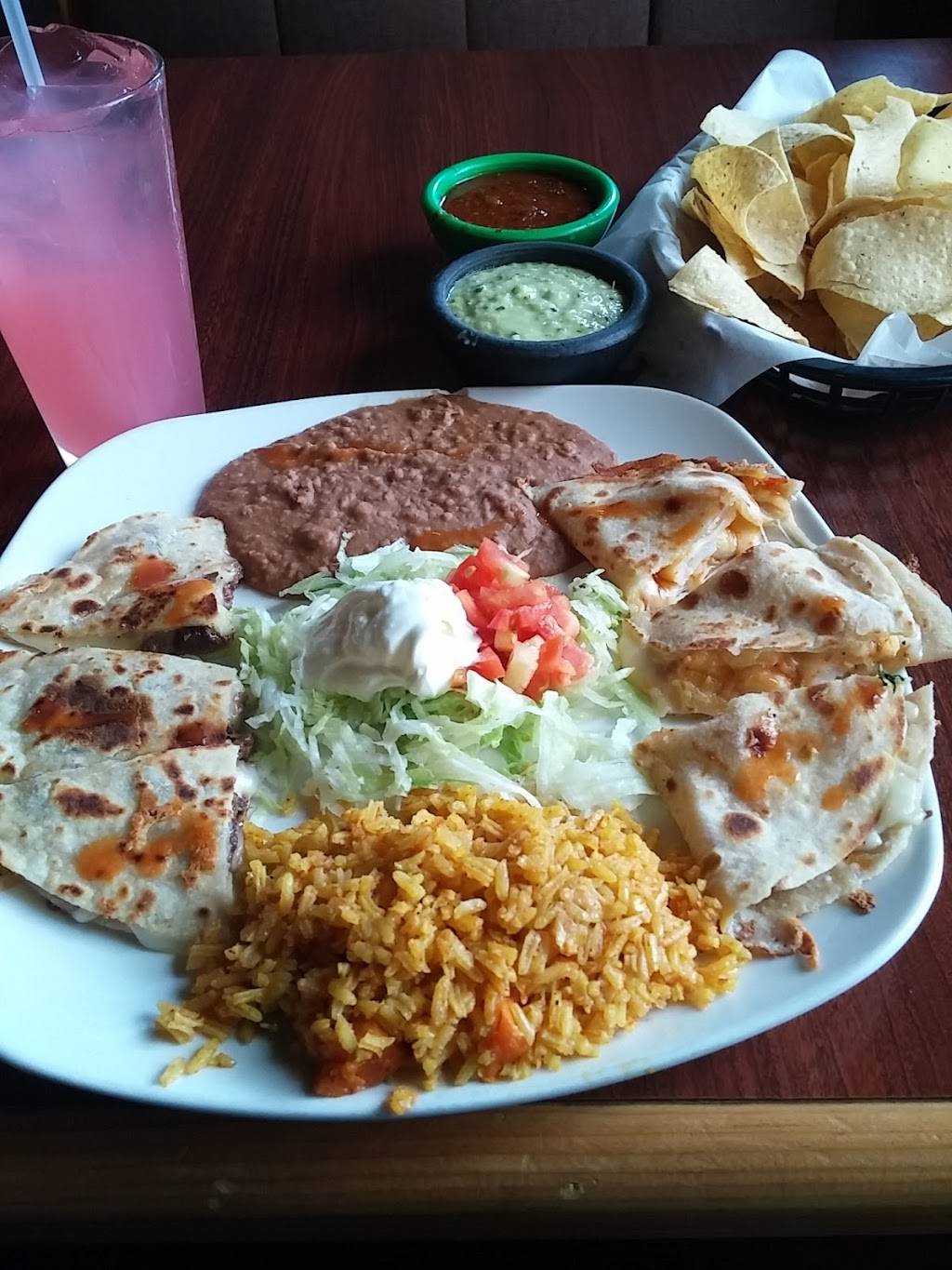 Los Cucos Mexican Restaurant | restaurant | 10690 Northwest Fwy, Houston, TX 77092, USA | 8324870260 OR +1 832-487-0260