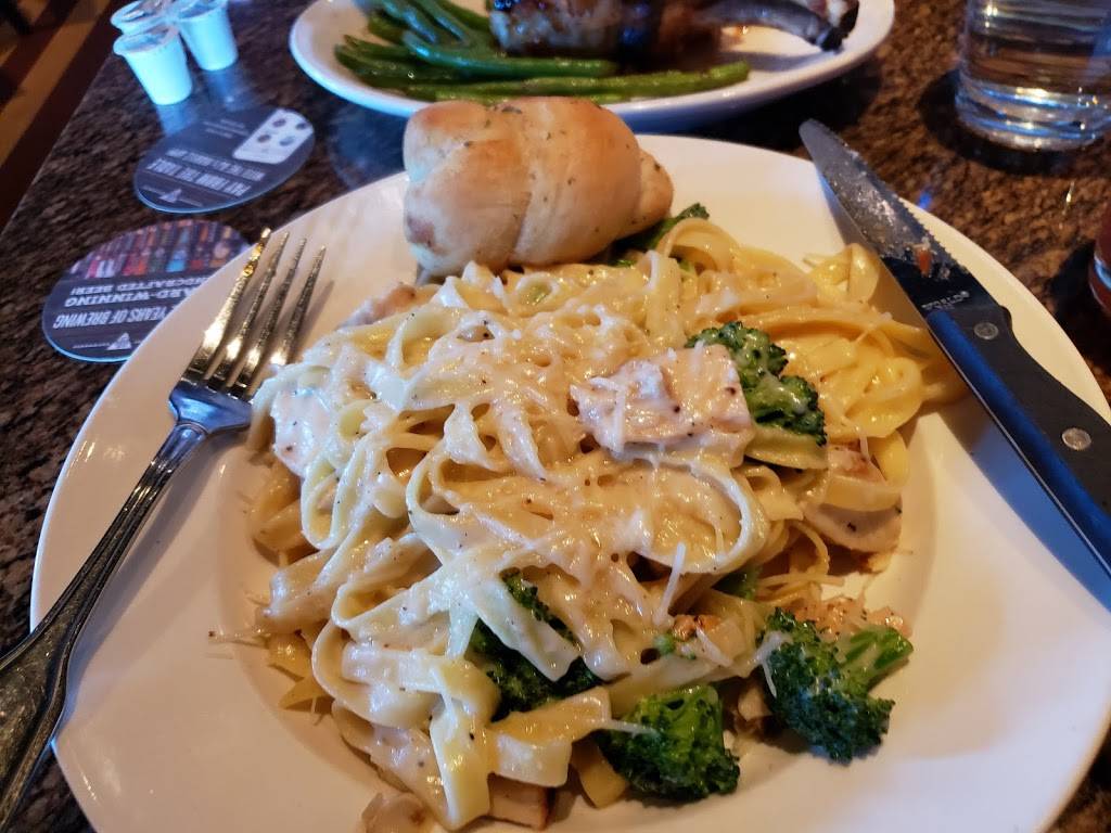 BJs Restaurant & Brewhouse | restaurant | 3703 9th St SW, Puyallup, WA 98373, USA | 2538484000 OR +1 253-848-4000