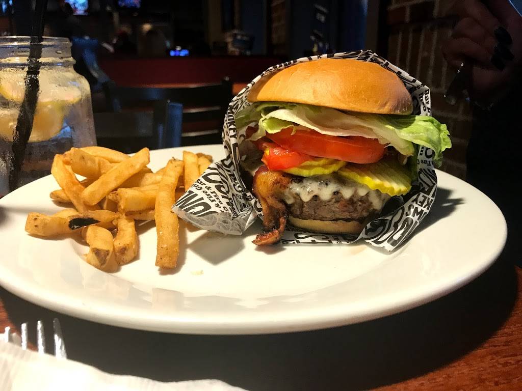 Smokey Bones Bar & Fire Grill | meal takeaway | 136 Brandon Town Center Dr, Brandon, FL 33511, USA | 8136553400 OR +1 813-655-3400