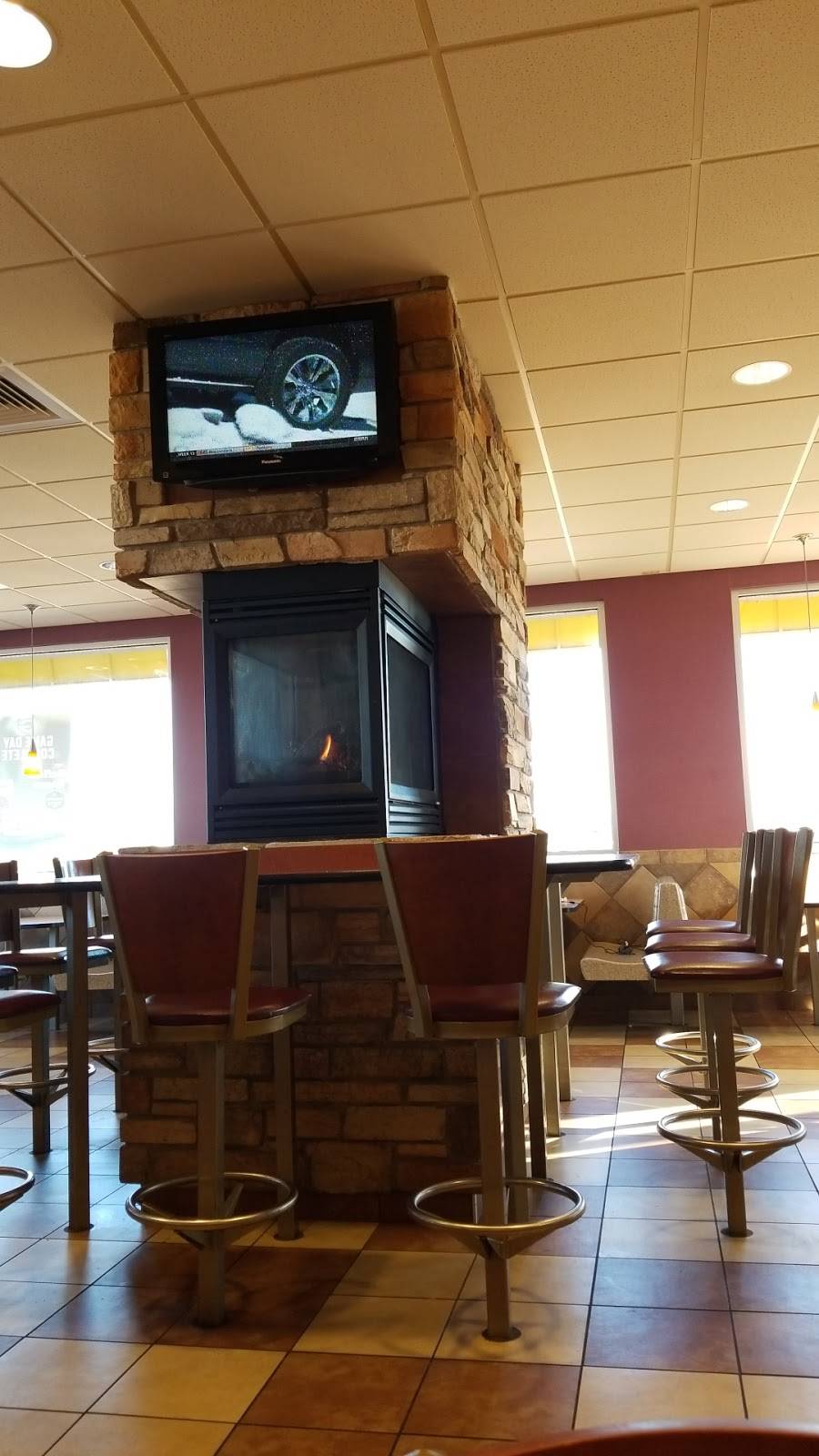 McDonalds | cafe | 1205 Commons Cir, Plover, WI 54467, USA | 7155444200 OR +1 715-544-4200