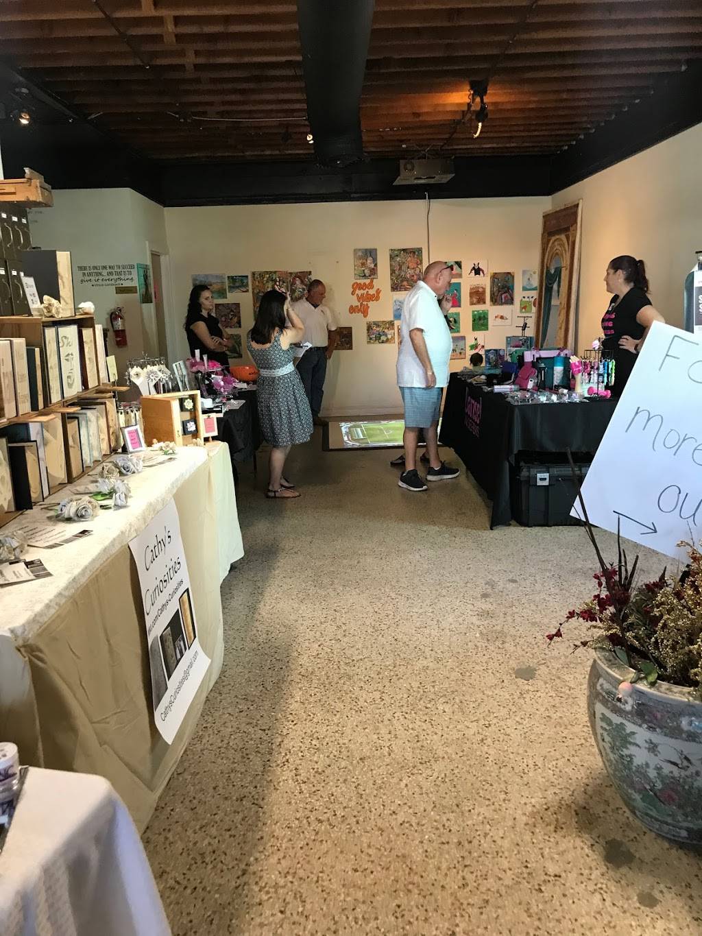 Juuuicy: Market, Vegan Food, Event Venue & More | restaurant | 540 Northwood Rd, West Palm Beach, FL 33407, USA | 5615084841 OR +1 561-508-4841