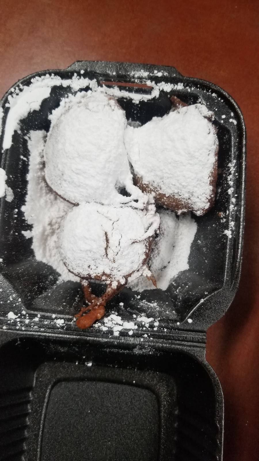 AGW Ice Cream | restaurant | 201 Newnan Rd, Carrollton, GA 30117, USA | 6786641155 OR +1 678-664-1155