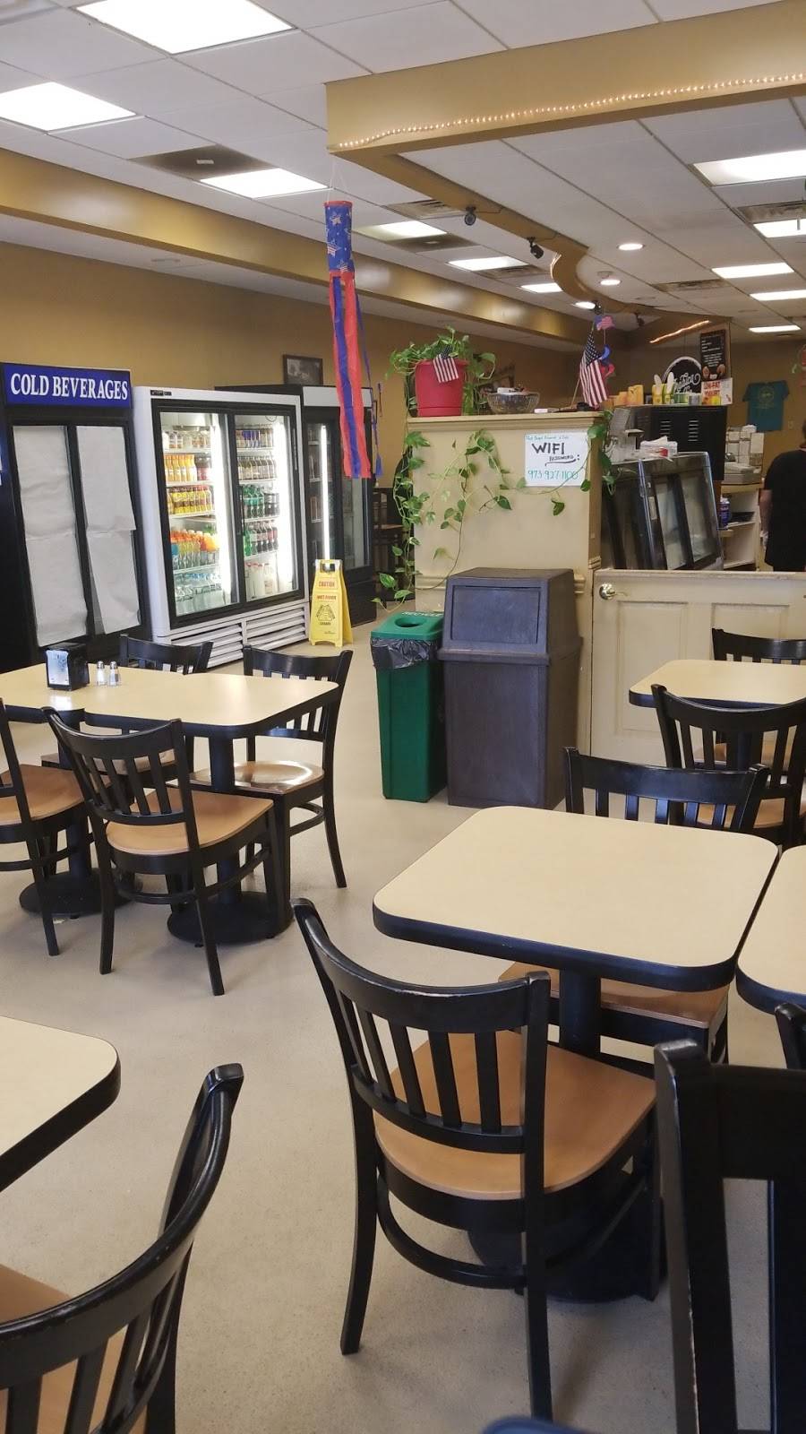 Hot Bagels abroad | bakery | 240 US-206, Flanders, NJ 07836, USA | 8622514680 OR +1 862-251-4680