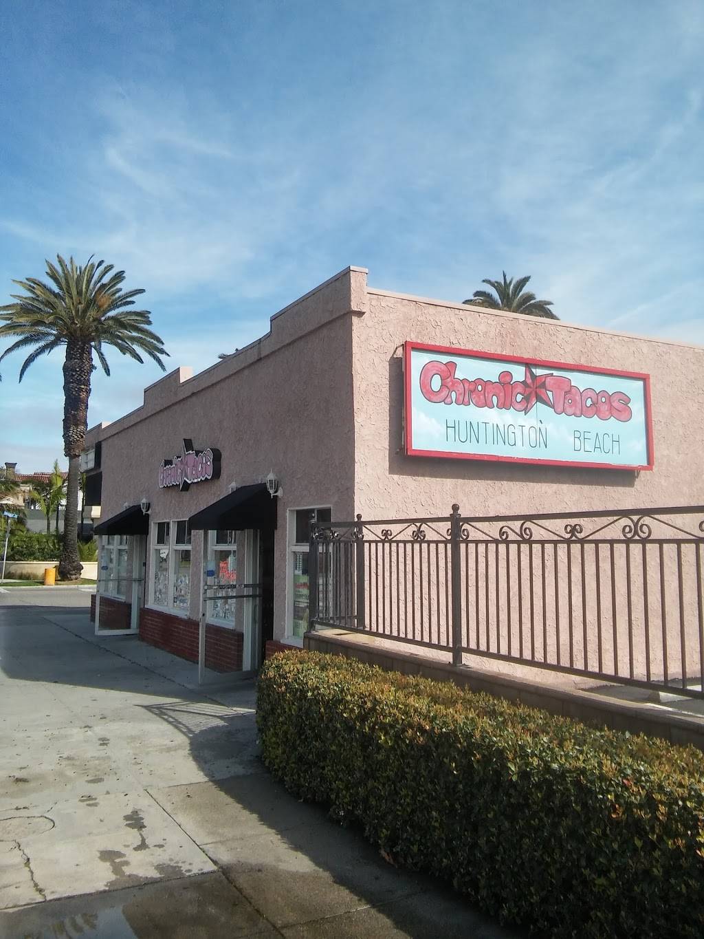 Chronic Tacos | restaurant | 328 11th St, Huntington Beach, CA 92648, USA | 7144659249 OR +1 714-465-9249