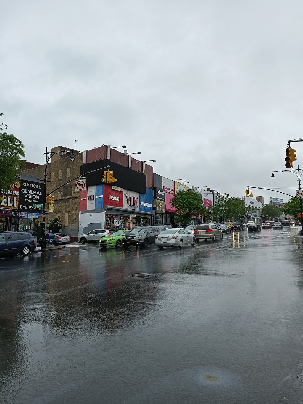 Fordham Cachapas Deli | restaurant | 332 E Fordham Rd, Bronx, NY 10458, USA | 3479188896 OR +1 347-918-8896