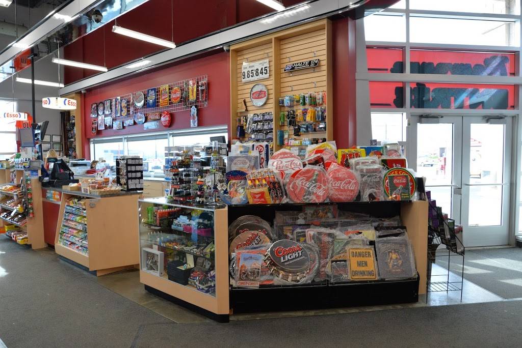 Restaurant SUBWAY | restaurant | 14 Rue Sainte Anne (Route 138 Halte 174 Service Area, Yamachiche, QC G0X 3L0, Canada | 8192285620 OR +1 819-228-5620