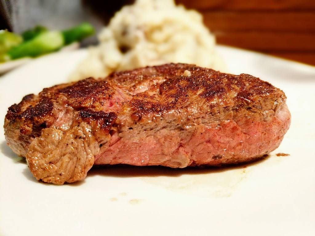 Outback Steakhouse | restaurant | 3730 S Reed Rd, Kokomo, IN 46902, USA | 7654536283 OR +1 765-453-6283