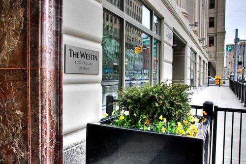 24Grille | restaurant | 204 Michigan Ave, Detroit, MI 48226, USA | 3139643821 OR +1 313-964-3821