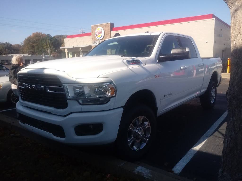 Burger King | restaurant | 4266 Elvis Presley Blvd, Memphis, TN 38116, USA | 9013987017 OR +1 901-398-7017