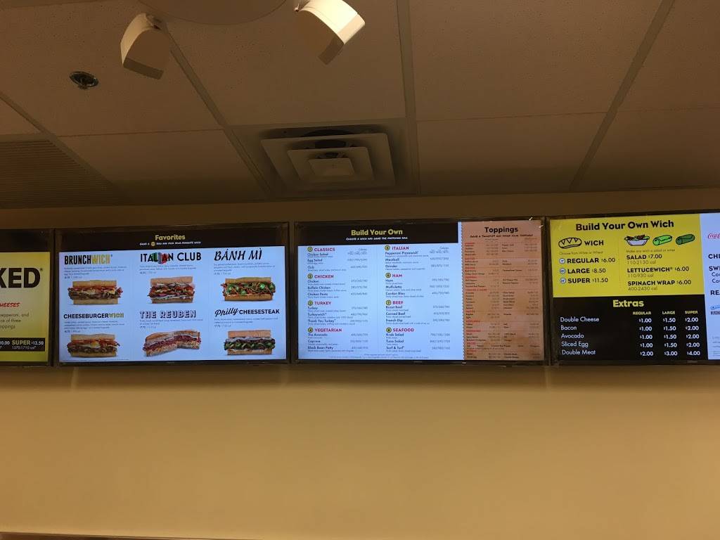 Which Wich Superior Sandwiches | restaurant | 28 W125, Warrenville Rd, Warrenville, IL 60555, USA | 6307919391 OR +1 630-791-9391