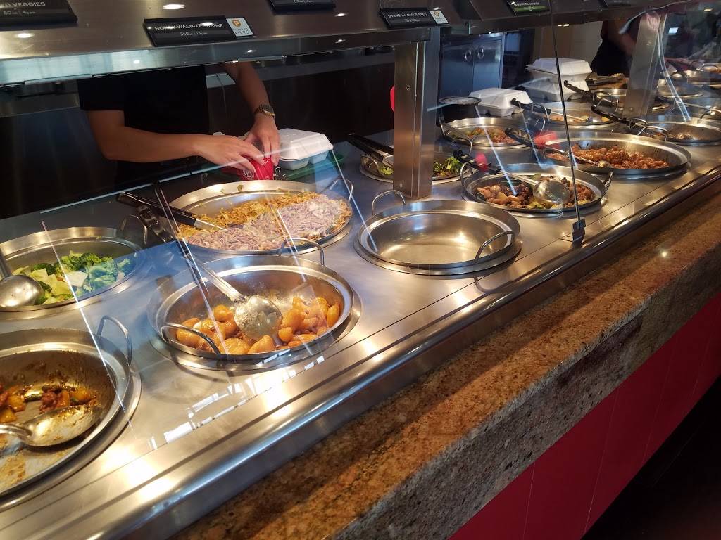 Panda Express | restaurant | 20290 CA-18, Apple Valley, CA 92307, USA | 7602479499 OR +1 760-247-9499