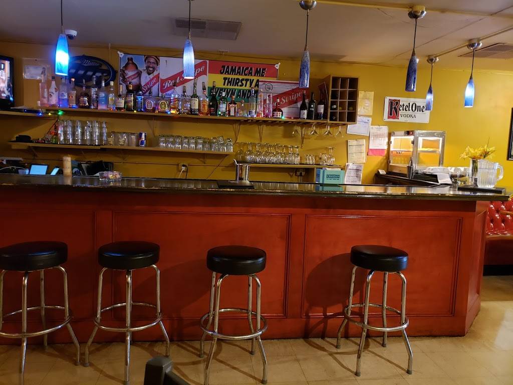 Evelyn & Olive | restaurant | 630 Madison Ave, Memphis, TN 38103, USA | 9017485422 OR +1 901-748-5422