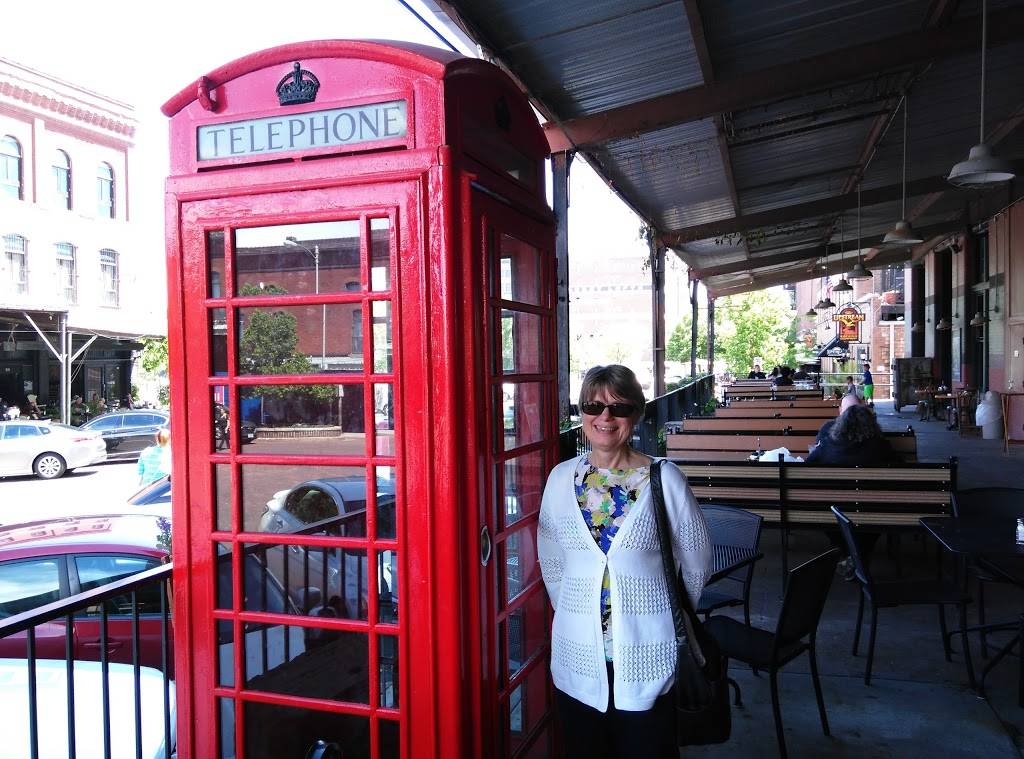 Spaghetti Works | restaurant | 502 S 11th St, Omaha, NE 68102, USA | 4024220770 OR +1 402-422-0770