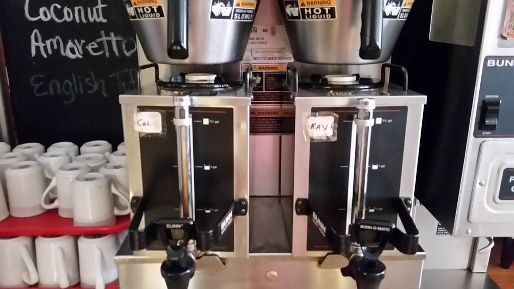 Four & Twenty Cafe | cafe | 420 S Main St, Princeton, IL 61356, USA | 8158754200 OR +1 815-875-4200