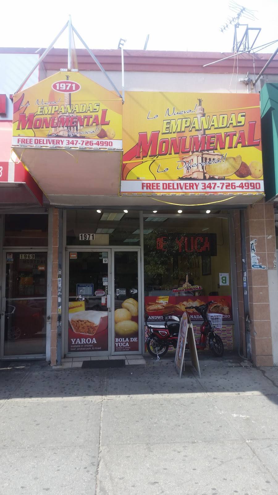 Empanadas Monumental | restaurant | 1971 University Ave, Bronx, NY 10453, United States | 3477264990 OR +1 347-726-4990