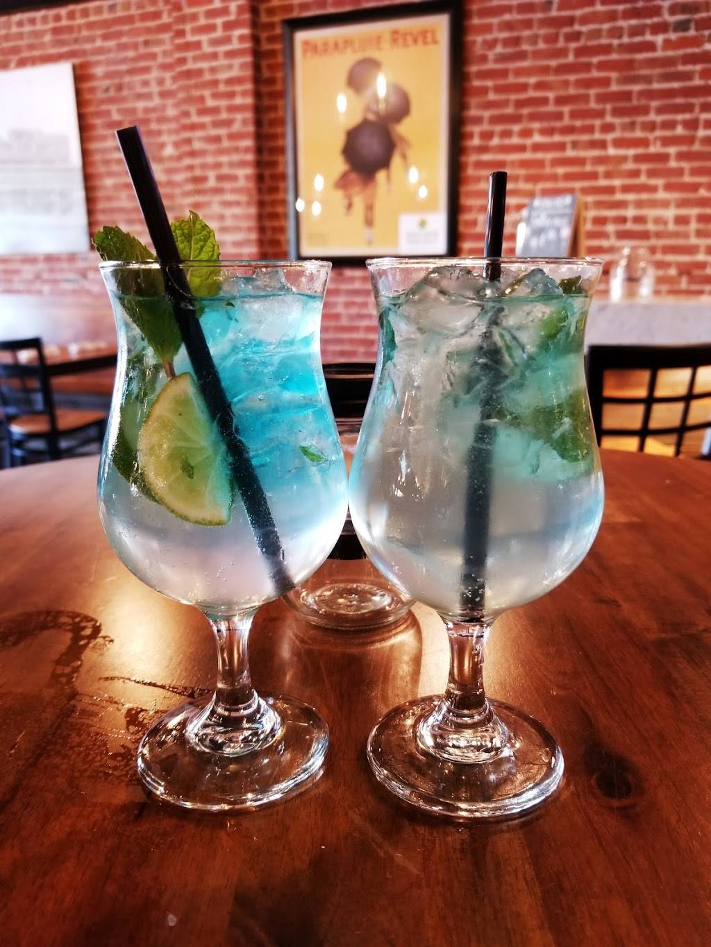 Juniors | restaurant | 939 N Central Ave, Tracy, CA 95376, USA | 2098799043 OR +1 209-879-9043