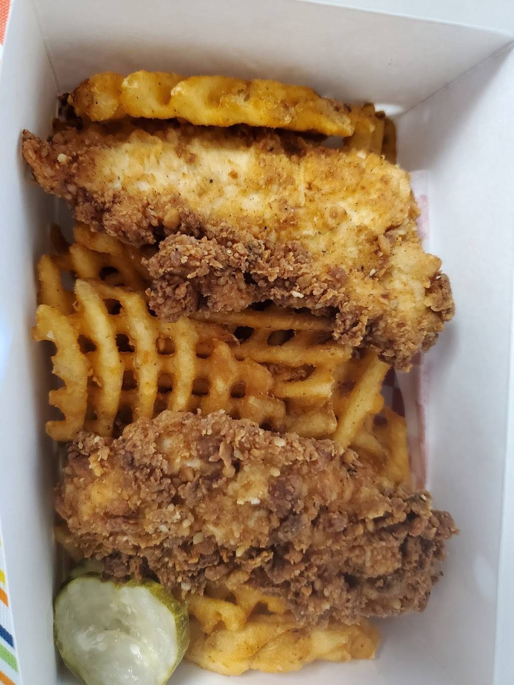 Luther Bobs Fried Chicken Sandwiches and Tenders | meal delivery | 1842 W Washington Blvd, Los Angeles, CA 90007, USA | 6267883499 OR +1 626-788-3499