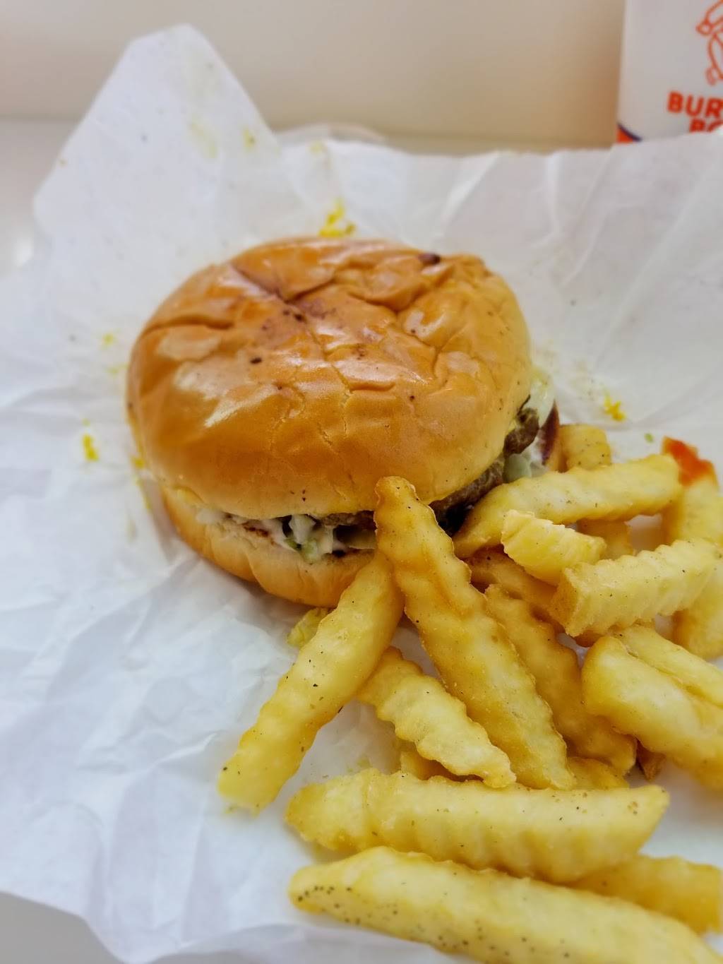 Burger Boy | restaurant | 9334 Potranco Rd, San Antonio, TX 78245, USA | 2102679643 OR +1 210-267-9643