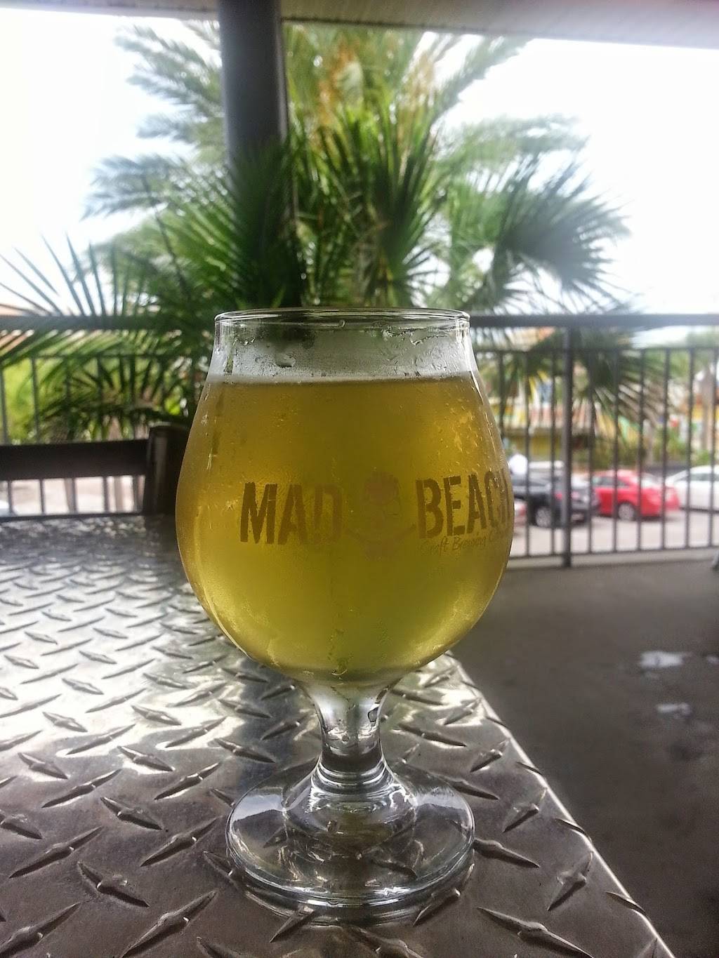 Mad Pub | restaurant | 12933 Village Blvd, Madeira Beach, FL 33708, USA | 7273977693 OR +1 727-397-7693