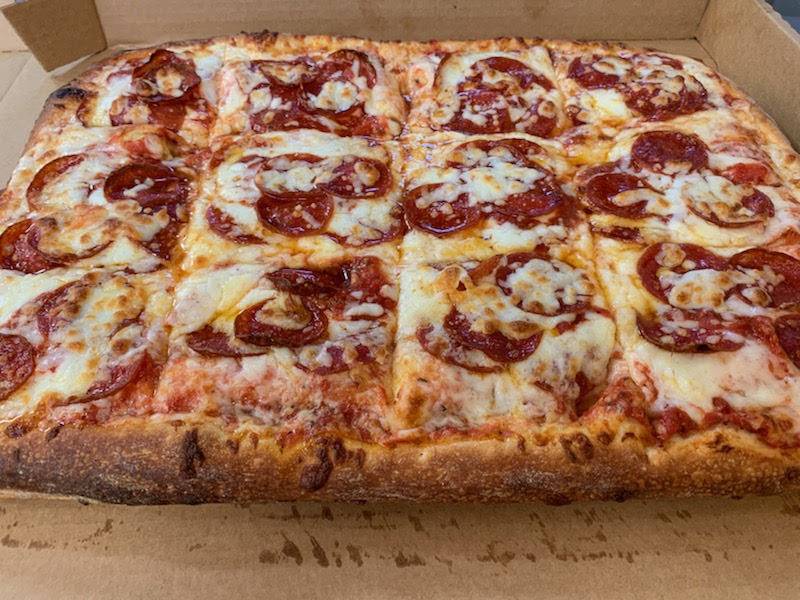 Friendlys Pizza New York Style | restaurant | 2921 S Orlando Dr Suit 162, Sanford, FL 32773, USA | 4076882979 OR +1 407-688-2979