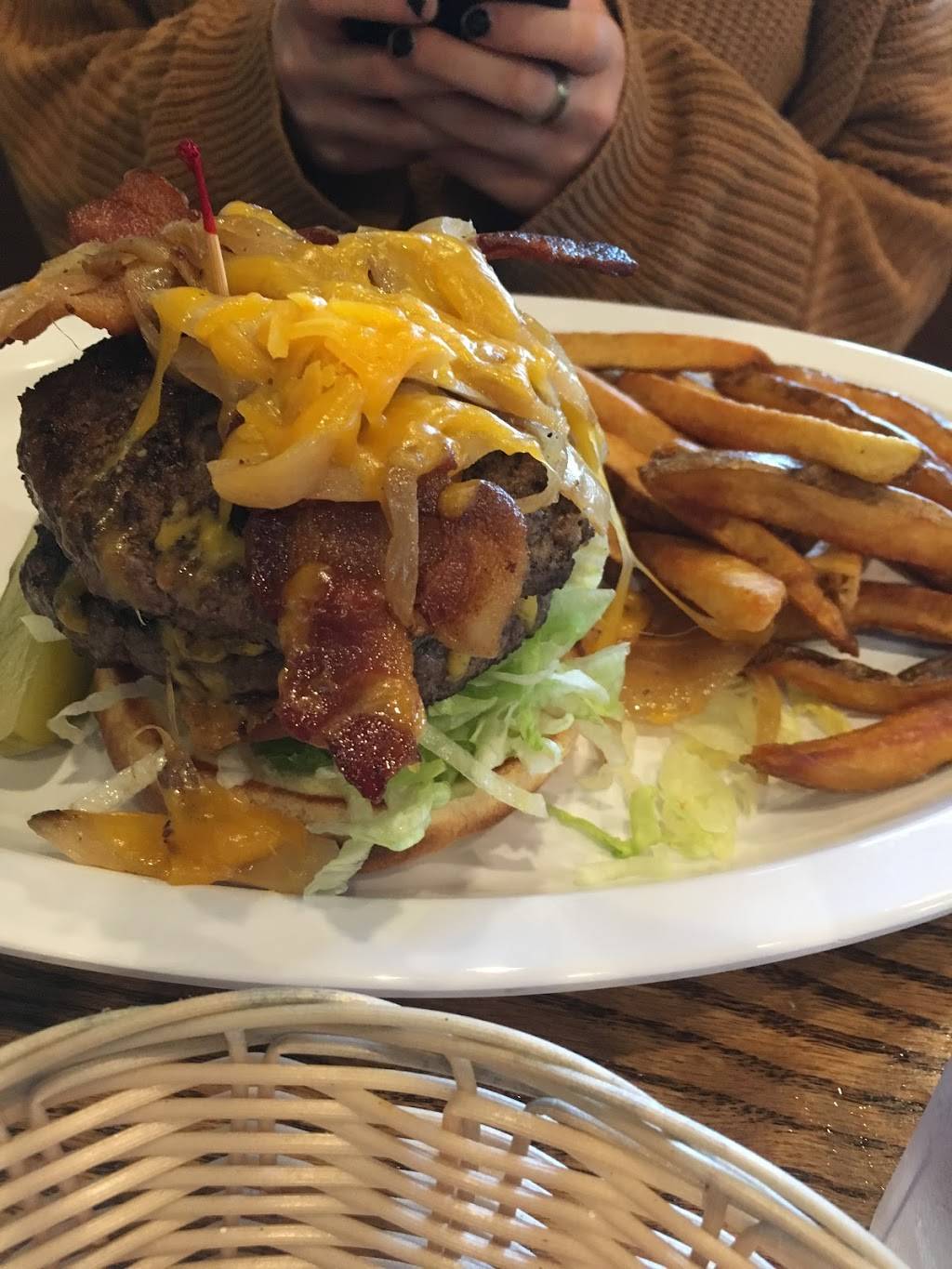 Happy Cafe | restaurant | 103 W Center St, North Liberty, IN 46554, USA | 5743393741 OR +1 574-339-3741