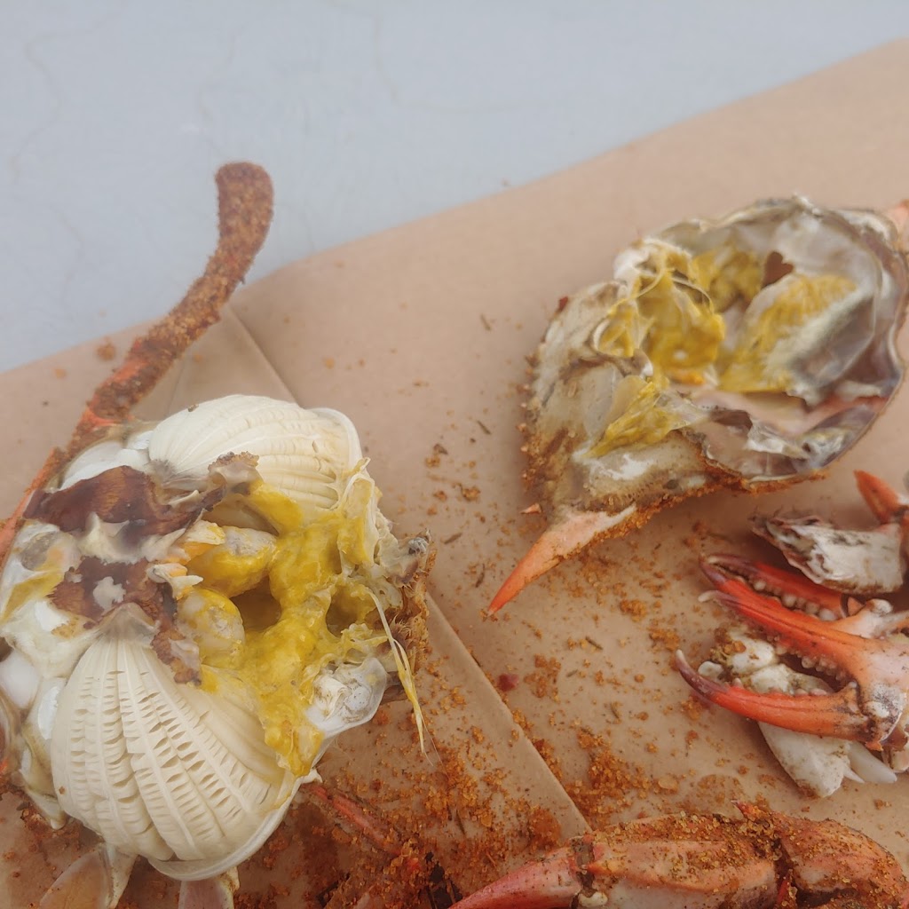 Holy Crab | restaurant | 7002 North Point Rd, Sparrows Point, MD 21219, USA | 4103991243 OR +1 410-399-1243
