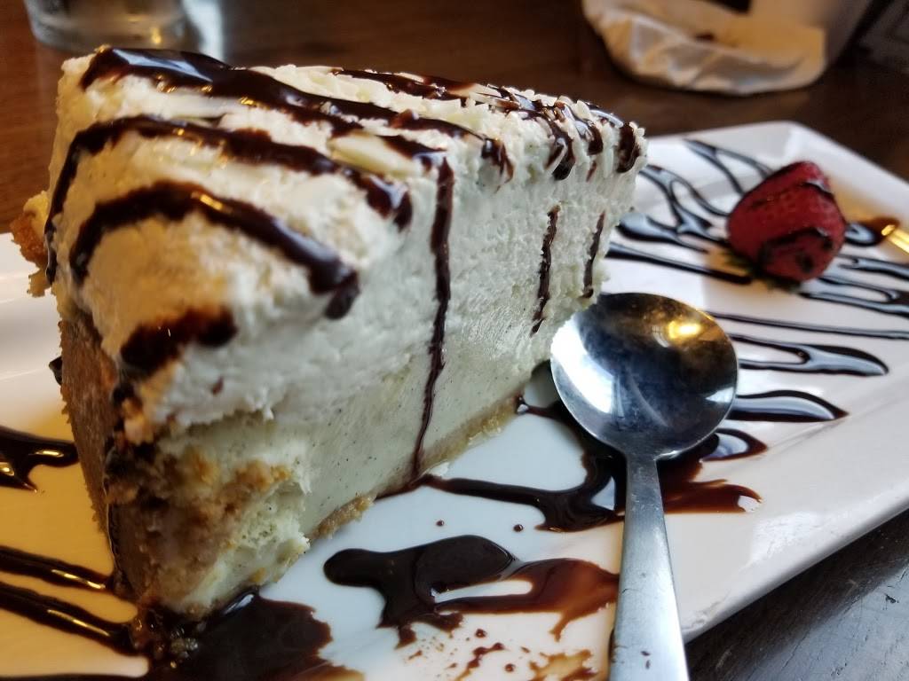 TGI Fridays | restaurant | 826 NJ-3, Clifton, NJ 07012, USA | 9737781828 OR +1 973-778-1828