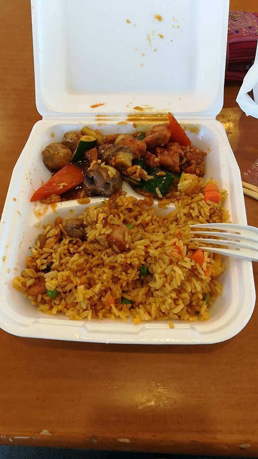 Wok Experience | restaurant | 7011 Warner Ave L, Huntington Beach, CA 92647, USA | 7148481628 OR +1 714-848-1628