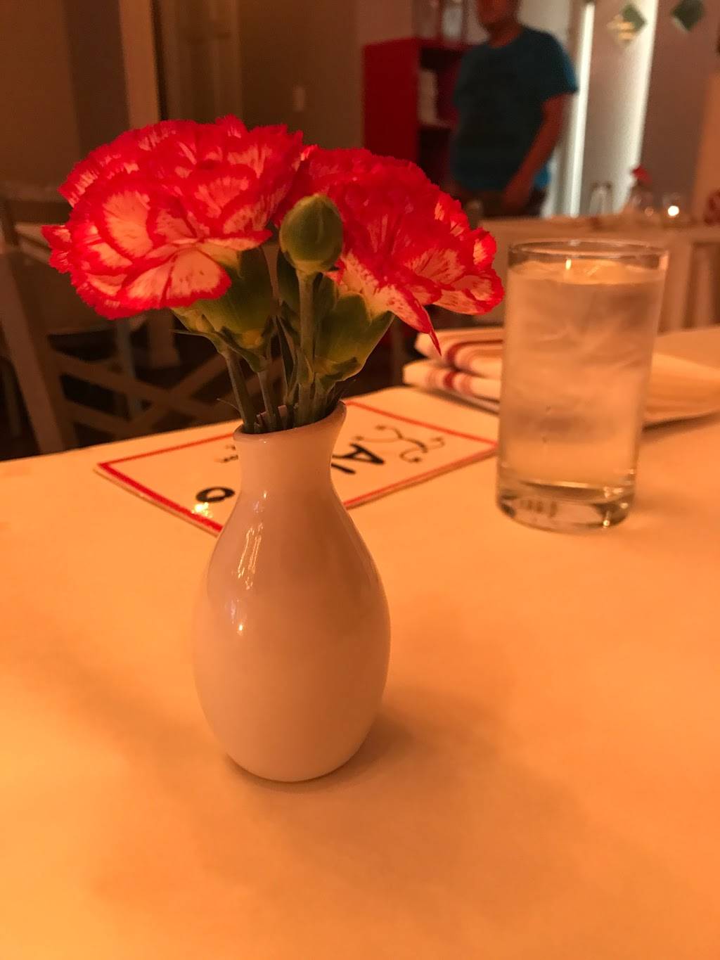 Altiro Latin Fusion | restaurant | 2116 W Roscoe St, Chicago, IL 60618, USA | 7739354000 OR +1 773-935-4000