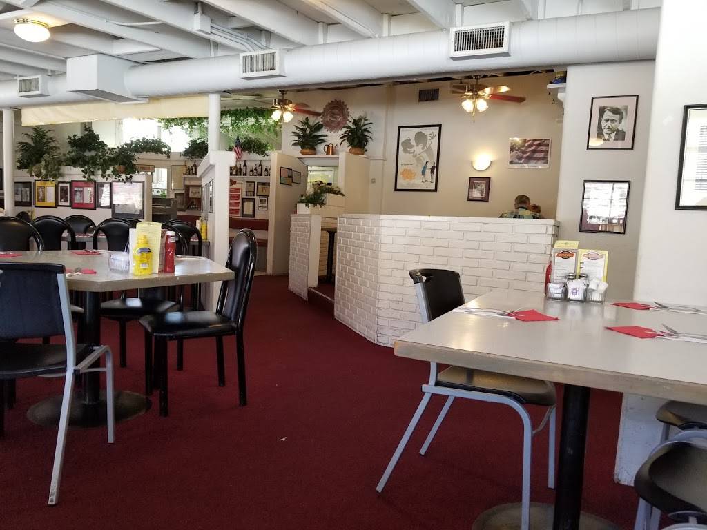 Bobbys Hideaway Cafe | cafe | 4901 El Camino Real f, Carlsbad, CA 92008, USA | 7607296900 OR +1 760-729-6900