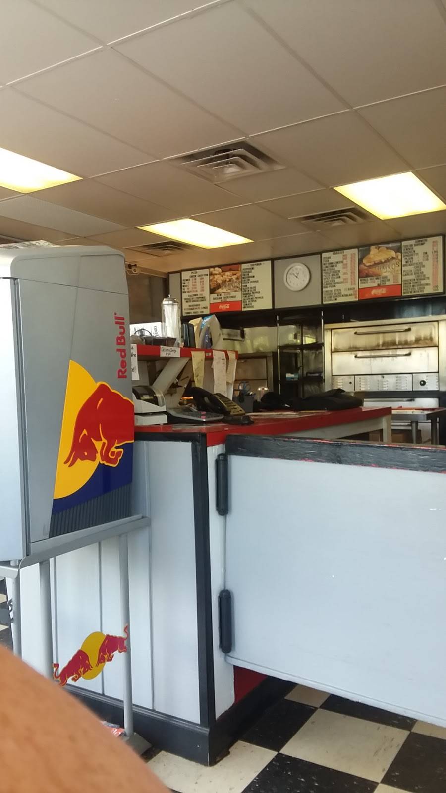 Angilos Pizza | restaurant | 1247 OH-131, Milford, OH 45150, USA | 5138313433 OR +1 513-831-3433