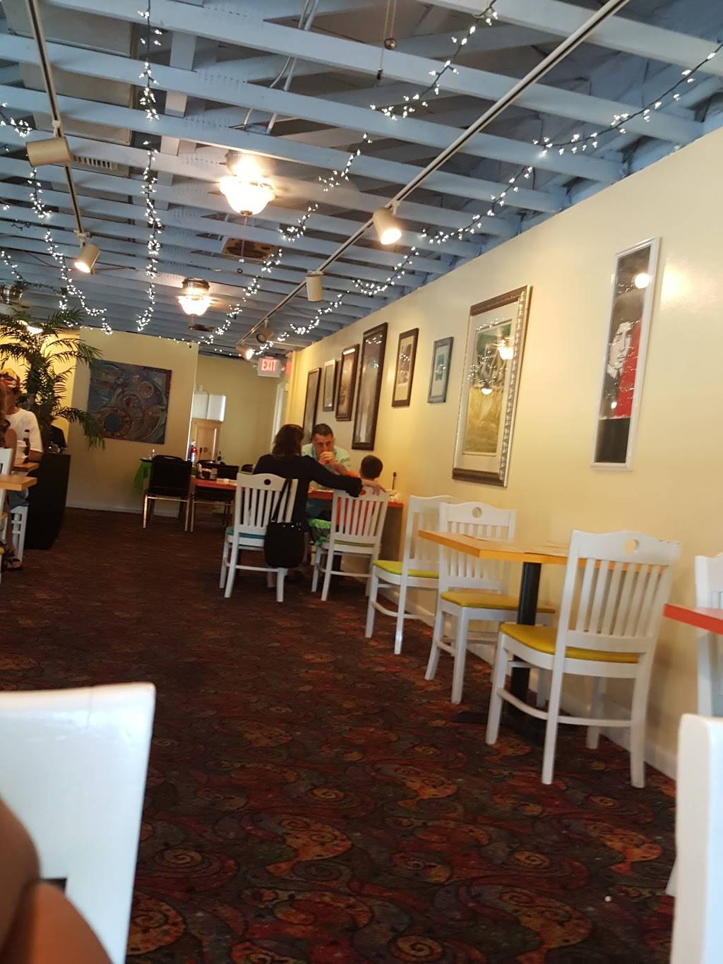 Habana Café | restaurant | 5402 Gulfport Blvd S, Gulfport, FL 33707, USA | 7273218855 OR +1 727-321-8855