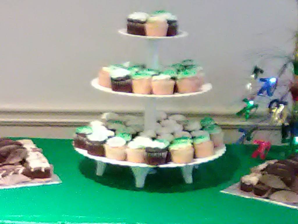 Rockland Eagles Club | restaurant | 29 Park St, Rockland, MA 02370, USA | 5089963625 OR +1 508-996-3625