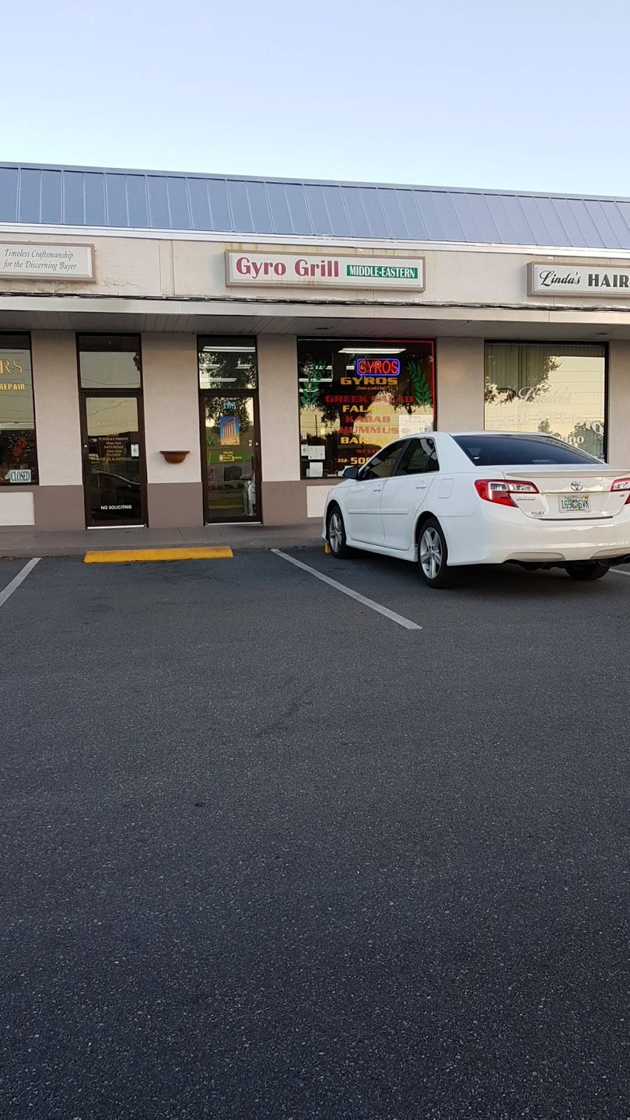 Gyro Grill | restaurant | 6160 SW State Rd 200 #103, Ocala, FL 34476, USA | 3525094961 OR +1 352-509-4961