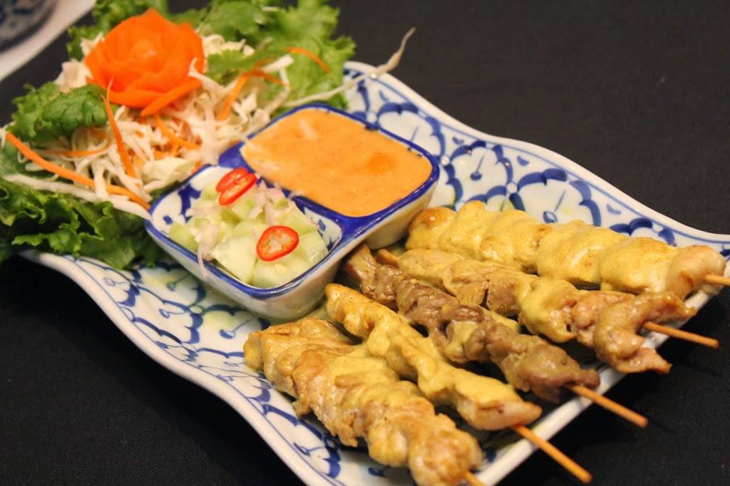 Bangkok House | restaurant | 26 NJ-35, Eatontown, NJ 07724, USA | 7323893890 OR +1 732-389-3890