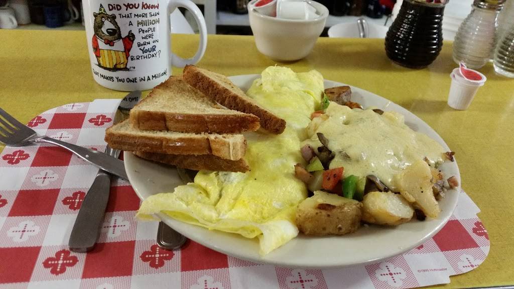 Red Cottage Restaurant | restaurant | 36 Old Bass River Rd, South Dennis, MA 02660, USA | 5083942923 OR +1 508-394-2923