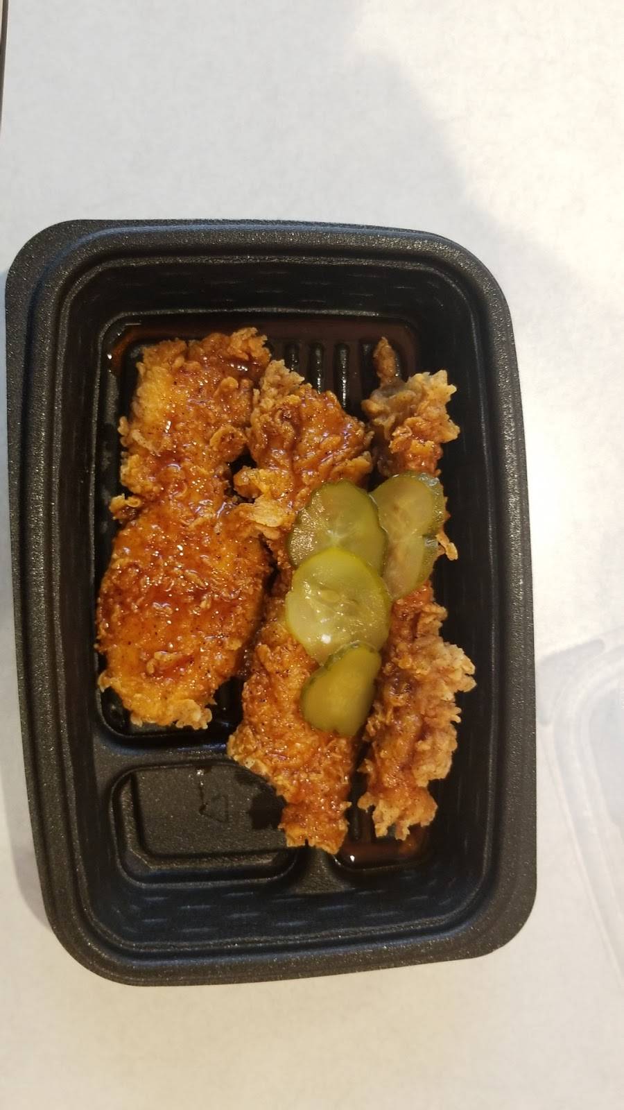 KFC | restaurant | 10 Watkins Park Dr, Upper Marlboro, MD 20774, USA | 3012499711 OR +1 301-249-9711