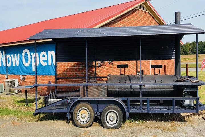 Everlinas Southern Cooking | restaurant | 14881 Highway 231 431, Unit G, Hazel Green, AL 35750, USA | 2568135152 OR +1 256-813-5152